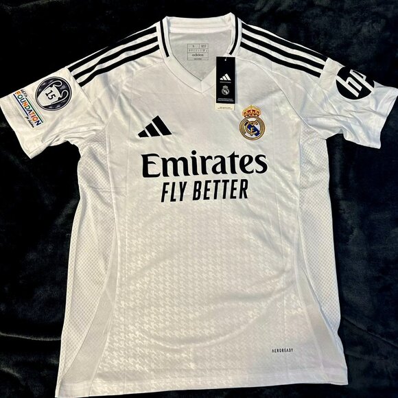 Mbappe # 9 Real Madrid - Picture 2 of 2